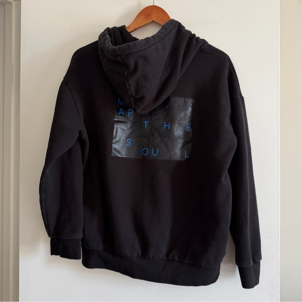 BTS Authentic Merchandise Black Map of the Soul Tour Hoodie size Medium EUC